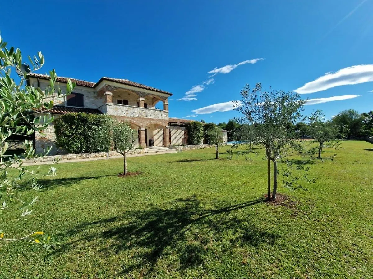 Villa Maslina San Lorenzo Sveti Lovrec Pazenaticki Croatia